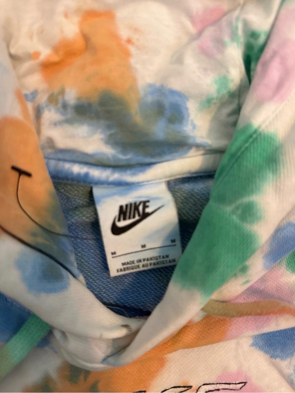 Nike Pastel Tie-Dye Hoodie in Blue, Green, Pink, Orange - Picture 4 of 5
